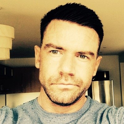 Scouse DJ living in Manchester! Laid back and sometimes a step behind everyone else, but hey ho not everyone has brains! Love the gym and Music!