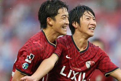 まだｽﾏﾎに苦戦なうw サッカー 鹿島アントラーズ うっちー 岳 ショウマ 気軽にフォローよろしくお願いします(°▽°)