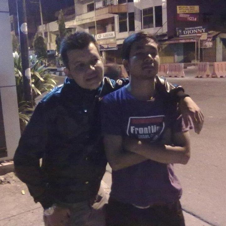 Aku berlatih beladiri tarung derajat,hanya untuk menakhlukkan diri sendiri,bukan untuk di takhlukkan oleh orang lain..