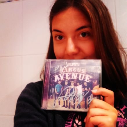 RaquelForteaGom's profile picture. I'm trying to improve my life without change it.The little details are the best things in the life. Go ahead and meet your dreams !!