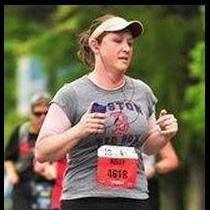 Just a mom and wife trying to balance living, running, and blogging.