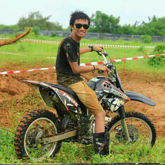 deksafahresa's profile picture. 