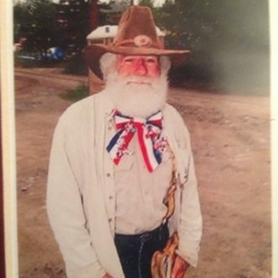 CWO4, USN, Retired. Servant of GOD First. Husband, Father, Grandfather, Great Grandfather Alaskan at Heart.