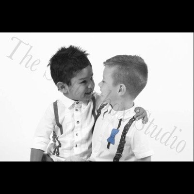 Photography Studio in Hartlepool From portraits to weddings! Photobooth service available! Message me for pricelists
07455140183