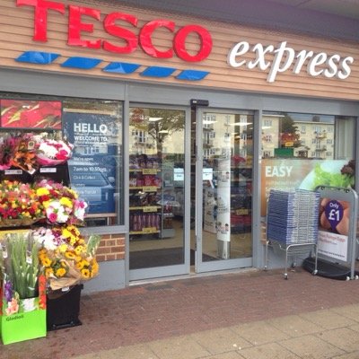 WarnersEnd's profile picture. Welcome to Warners End Community Hub.
A great place to share local news with YOUR comunity.  http://t.co/16zTNZ050l use code 3343 & tell us what you think