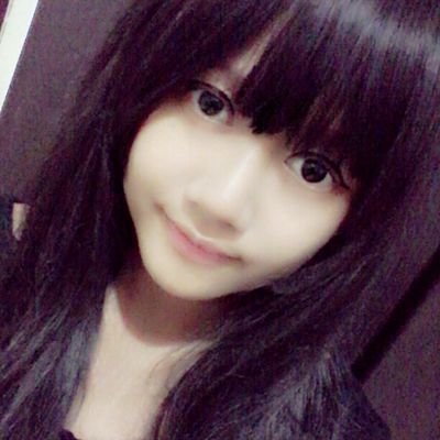 I'm an ordinary girl.. Just be myself.. :)