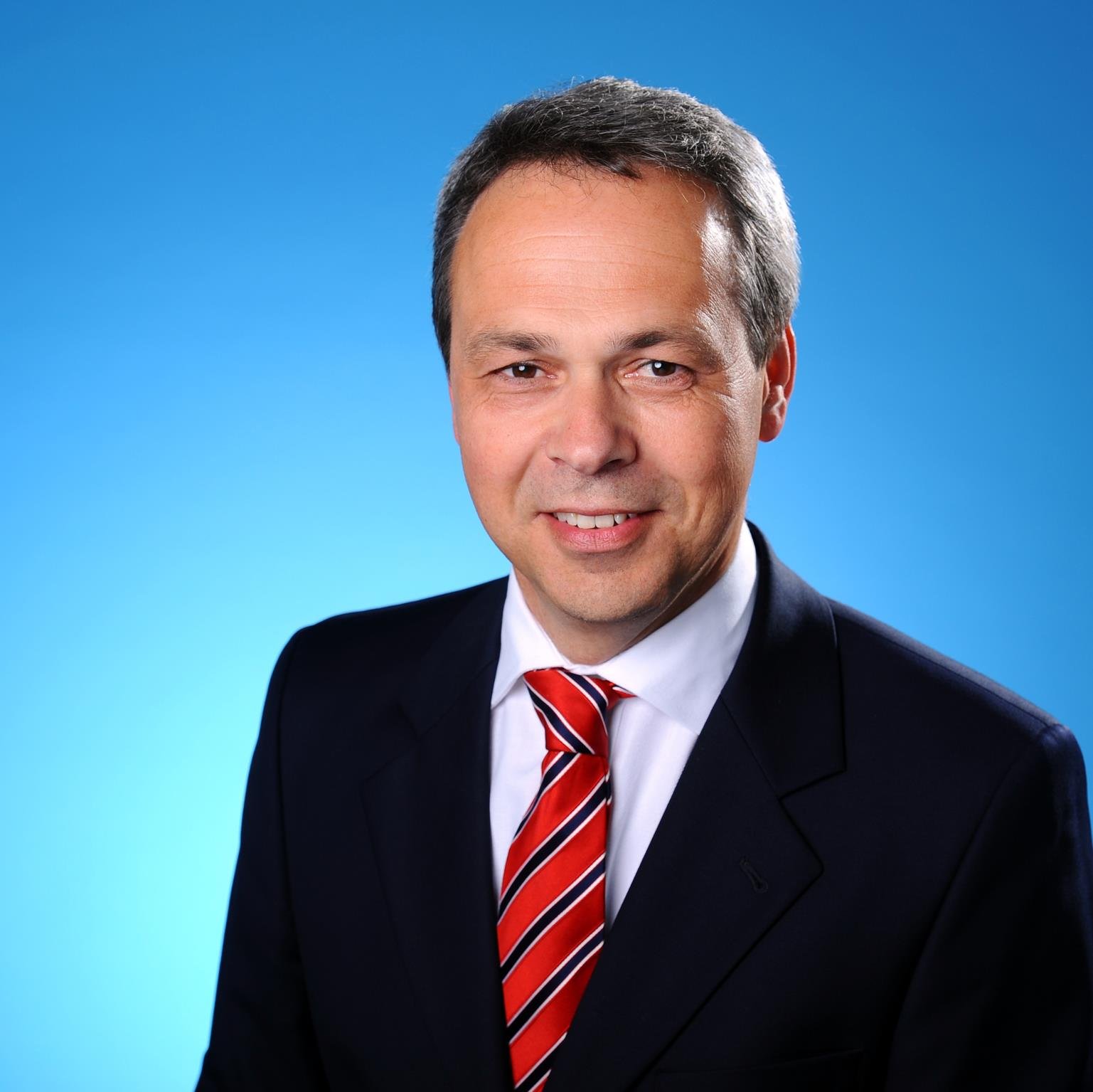 nimm22's profile picture. Views are my own. Retweets are not endorsements.