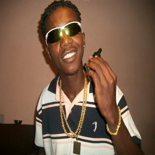 MC JEFIM DO 15 
QUER BEBER WHISKY SENTA NO MEU COLO
 ..   ,CONTATOS DE SHOW:
021- 9-6441-7788 ID:55* 931*10309