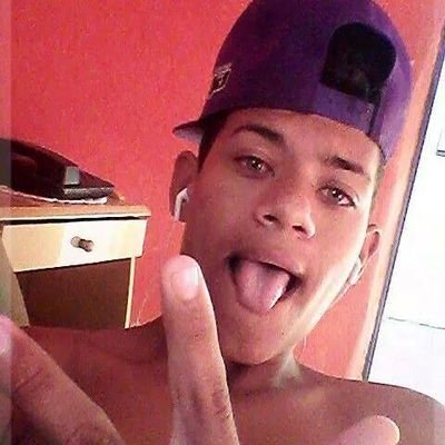 prefiro o mundo todo verde doque o mundo cheio de maldade