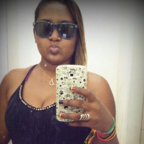 Ju_duduzette's profile picture. *Meu Amor por você é Sem Limites*     E se o tempo fechou faça nascer o sol .. Sem limites... Sem limites...