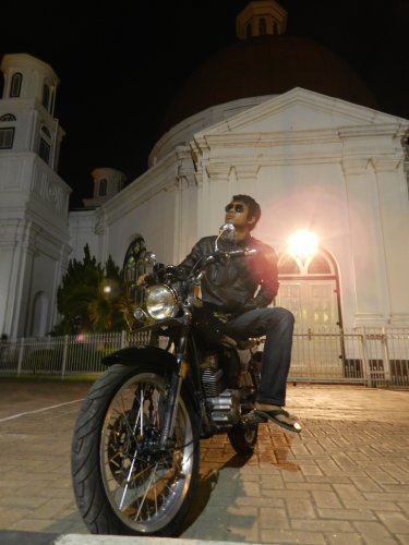 la_faizal's profile picture. UNNES.MUSE 2011.Menyerang tanpa pasukan,menang tanpa merendahkan,kesaktian tanpa ajian,kekayaan tanpa kemewahan.