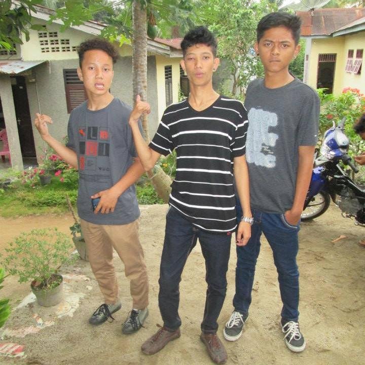 riskyciesuek's profile picture. 