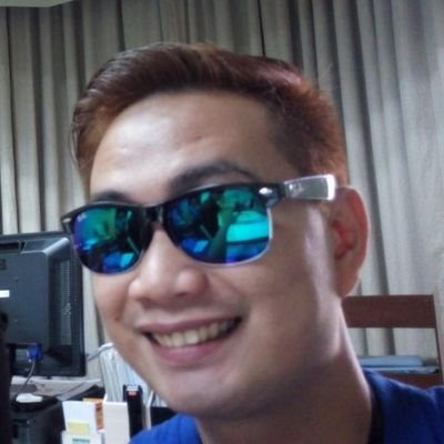 dhekzslentija's profile picture. 