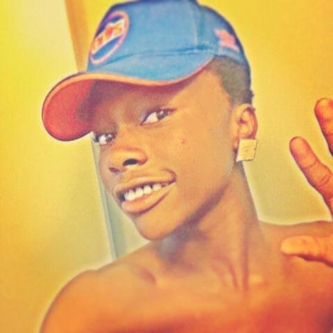 MariiGang Or Stain Gang  !! I'm From The Bricks W.7 ✊!! Call Me Loe Loe Popah Kick Doe  !! I'm Loyal 3-1-14 And I Rap ✊ So Hit Me Up Follow Me