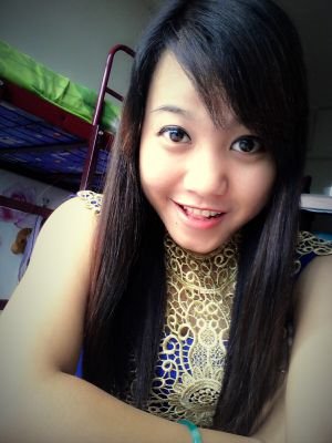 Ririmeow_'s profile picture. Gak penting sempurna yg penting nyaman dan bahagia Lol