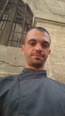 34000Mederick's profile picture. Cuisinier passionné par la magie de la cuisine. Je suis cuisiner depuis maintenant 15 ans, J'ai eu une excellente formation auprès de grand chef connu, c'est po