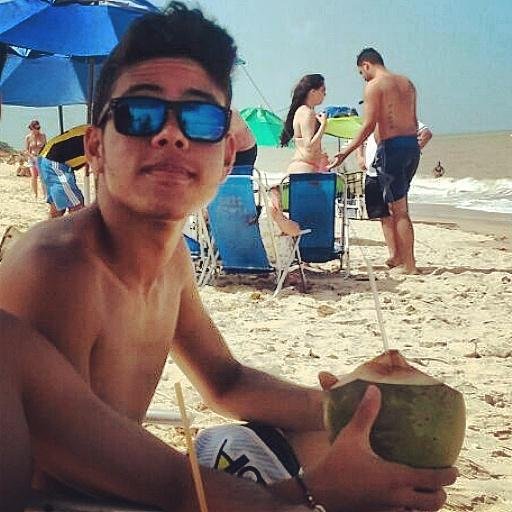 Que honra ser. Saiba eu sou vascaíno, muito prazer. (8'