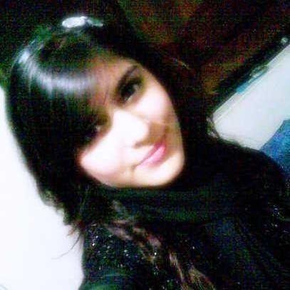 I am a fun loving girl.. Living mah life like a Queen (in thoughts ;-)) happy to go lucky,. want to travel space.