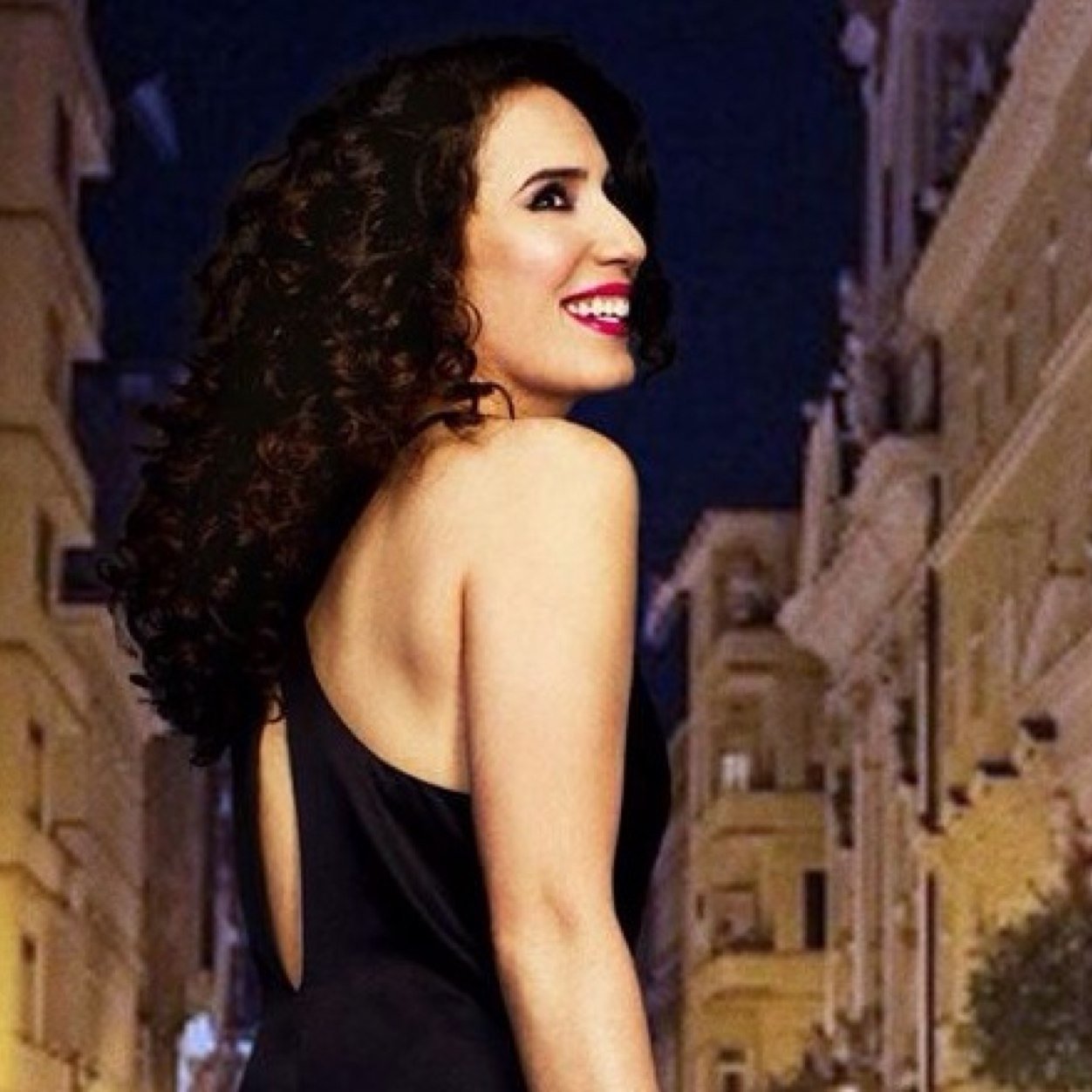 AnnieSibonney's profile picture. Passionate gastronomad. Owner of Relish Culinary Tours and host of food adventure series One Night Stand w/Annie Sibonney on Discovery World.