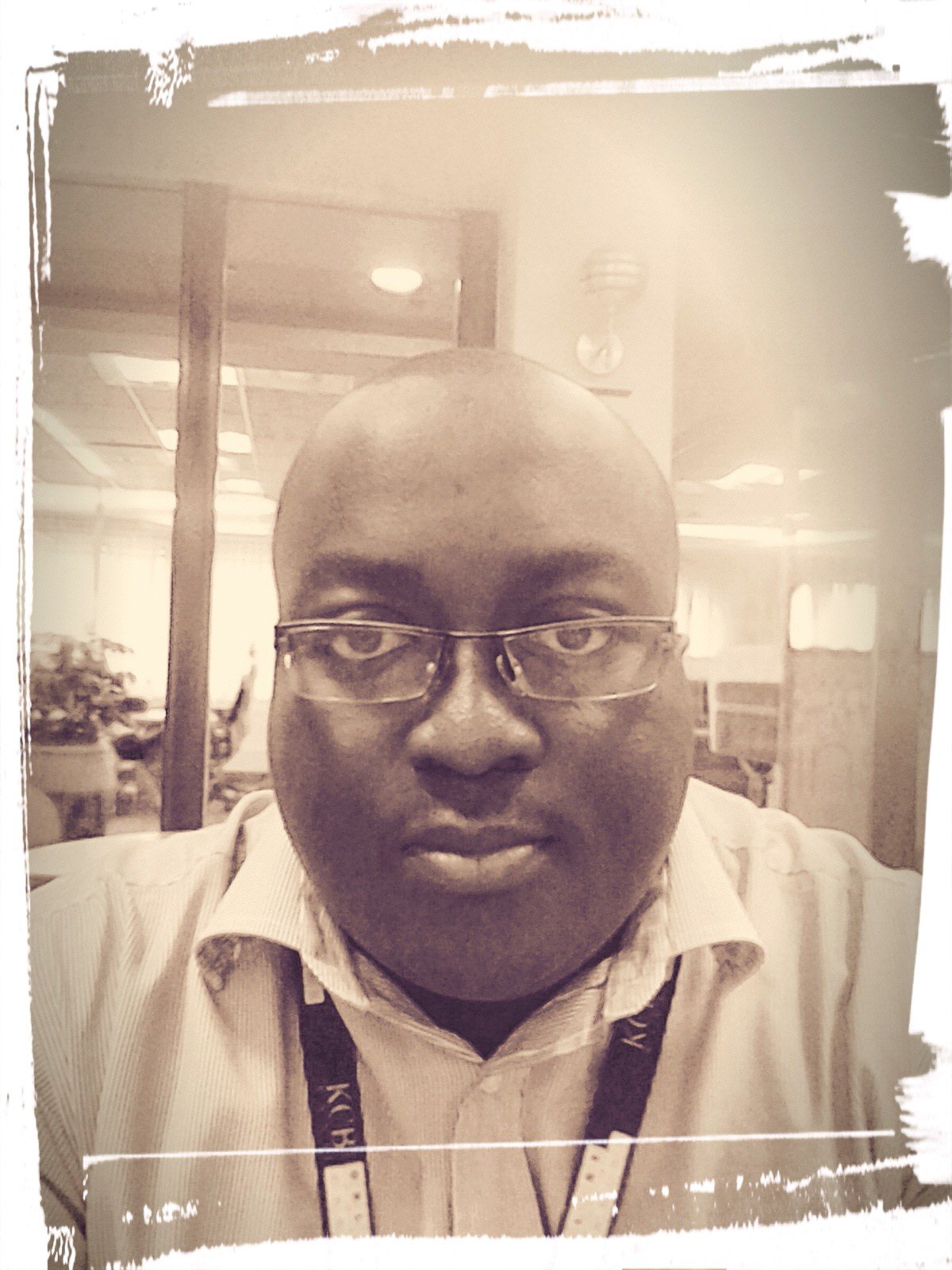 Social Media Champion and Enthusiast #ServiceGuru #LoverOfLife #EatLifeWithABigSpoon