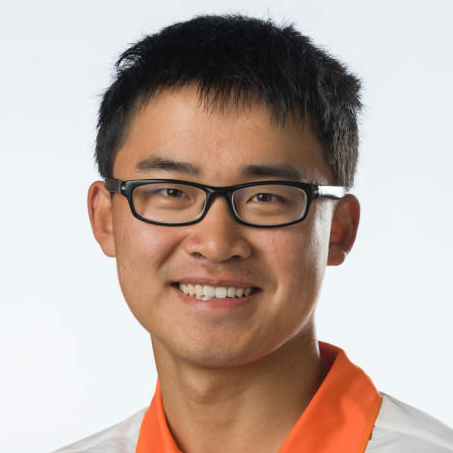 First batch in new bachelor programme at CBS, International Shipping & Trade. Former Oregon State Beaver Student Athlethe and a proud golfer.