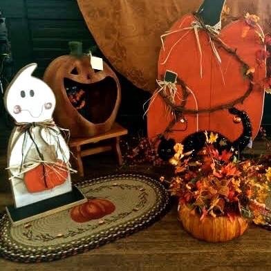 TckrtnEmporium's profile picture. Old and new shop in Tuckerton, NJ! IG: thetuckertonemporium