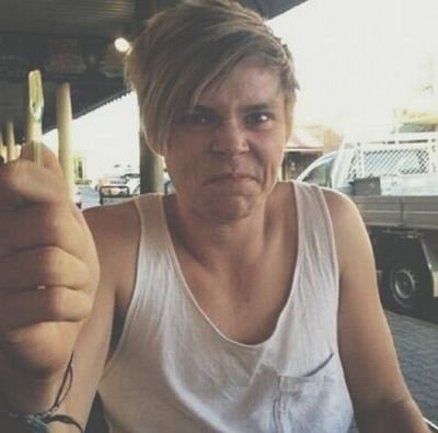 0/5 0/4 And I know I shouldn't tell you but I just can't stop thinking of you