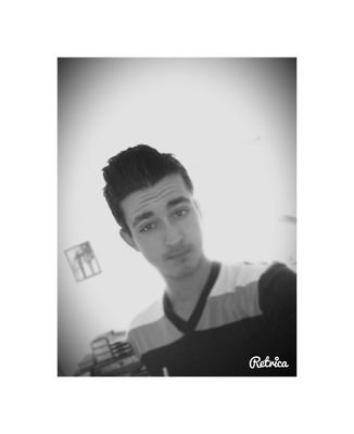 Salut les potes ! Bienvenu sur mon Twitter. Enjoy. ✌