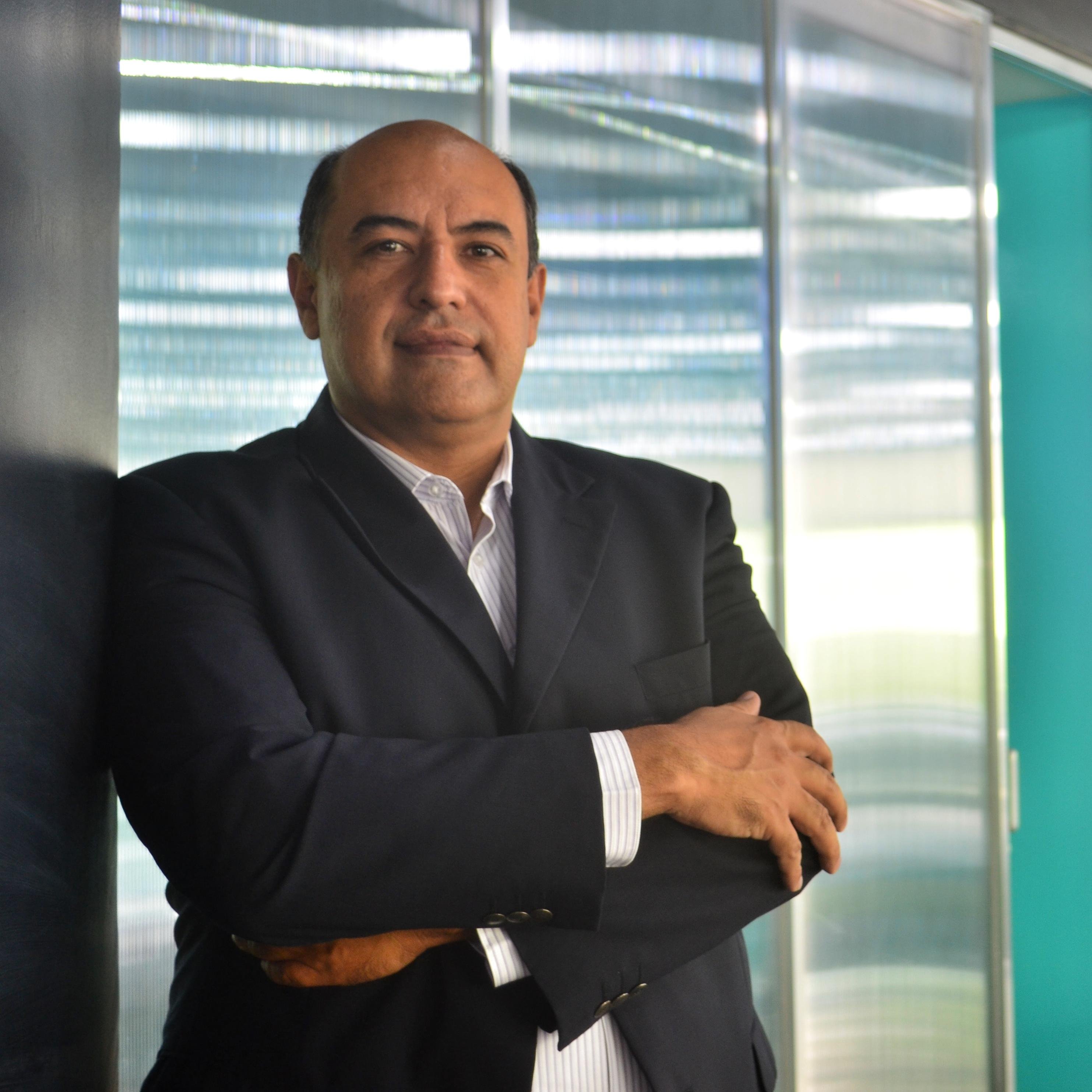 Contador Público Gerente de Administración y Finanzas en Maquinaria Industriales Cabrera y Fletes Guadalajara Mérida. Asesor Contable y Fiscal