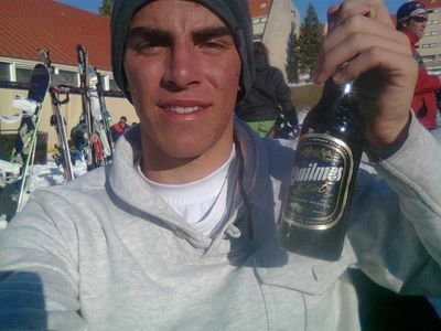 enriquebascary1's profile picture. 