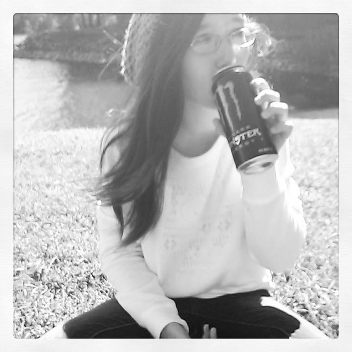 Follow me on instagram and I'll follow you back! =] Instagram: alexshandasmith http://t.co/KO0VBpVUOw http://t.co/dSmvqYpTos