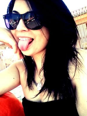 16 anos , solteira , face Caroline silva