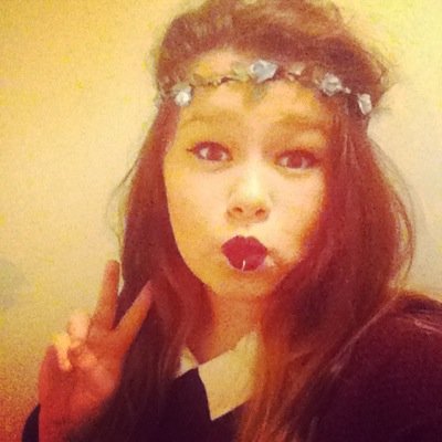 Kayleigh, 17 single and living in scotland Arctic monkeys snapchat : kayleighp135
Chris isaac  Kenny rodgers