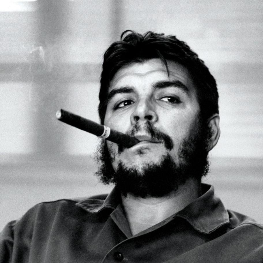 Alguien que me acompañe a la revoluciòn? Nada mas que decir.