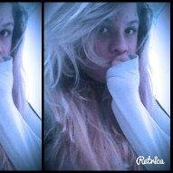 You make me strong ♪' ♥    ◑ω◐  I'm a Directioner