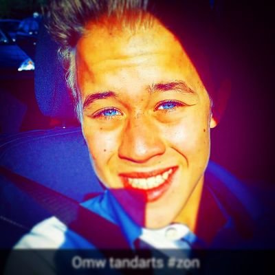 add me on snapchat : Max_0172/ Follow me on insta: maxgelderblom/tafeltennis/Freerunning tricks & flips/love for ma bro's/*bob marley* (Don't Worry Be Happy)
