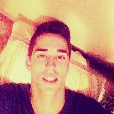 lucha por lo que quieres....y no pares de hacerloo
