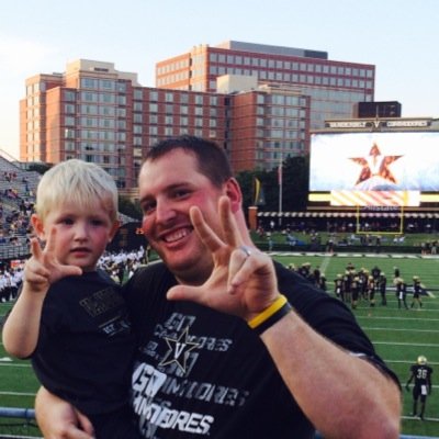 huge vandy fan.. huge braves fan.. love my wife, daughter, and son more than anything in the world.. And I HATE UT!!!!! Hahaha