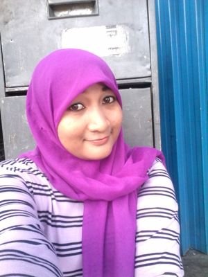 FameliaRekha's profile picture. slalu adha buat moe....