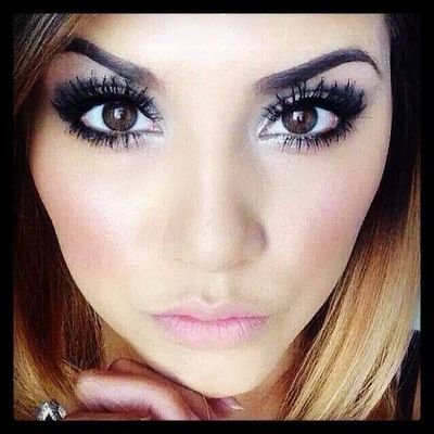 Younique Presenter..
