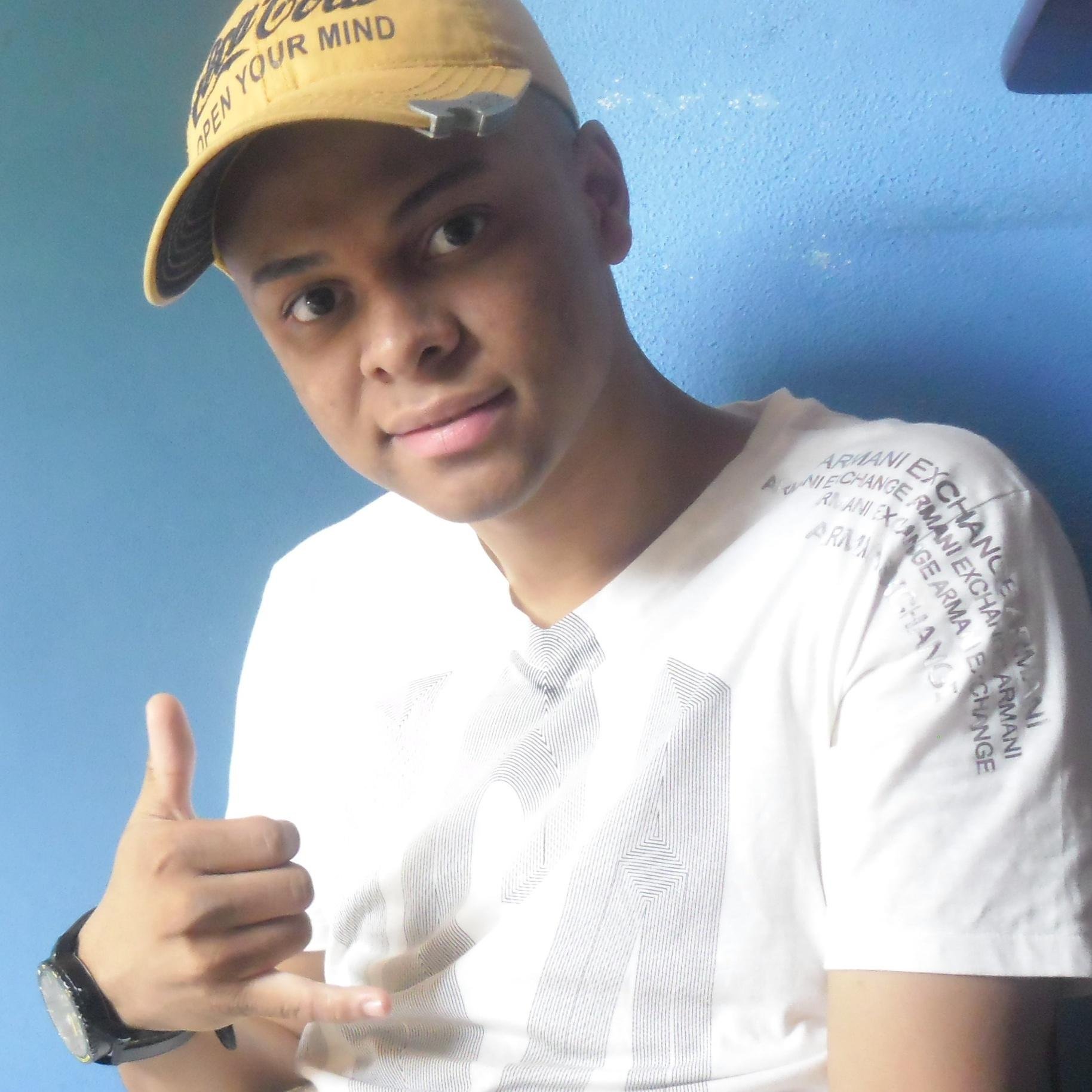 Amarás o teu próximo como a ti mesmo. Não há outro mandamento maior do que estes. (Mateus 12.31)