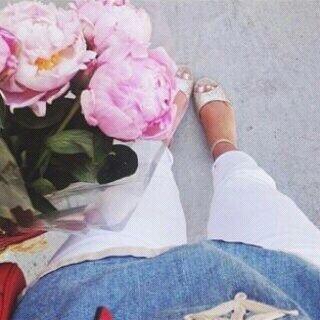‏‏‏‏‏اللهم ارحمها واغفر لها وانس وحشتها وارحم جميع موتى المسلمين واعفُ عنهم يارب
