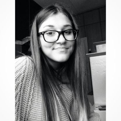Hi! 16 from LITHUANIA!! A HUGE fan of 5SOS. 
Nothing lasts forever nothing stays the same .follow me and I'll follow you back! :)

#5sosforlife