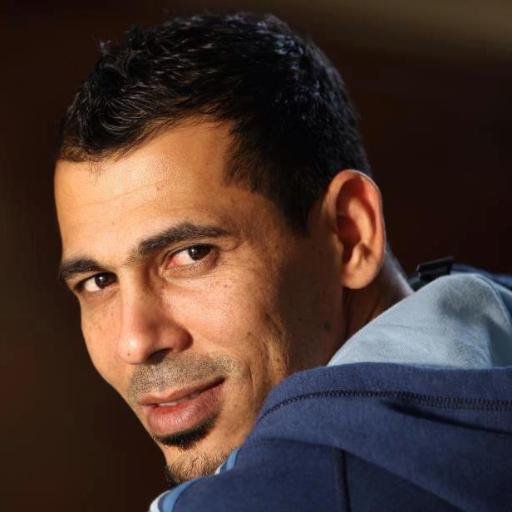 انا الاخر نفس بالروح اصيح حسين...........بلكي الحظ عدل بالقبر يحظرني