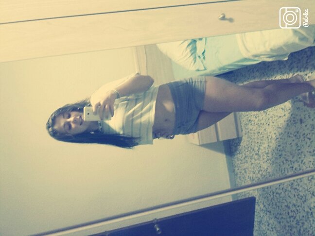 Instagram: andrea__1424