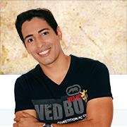 Designer Grafico, Guitarrista