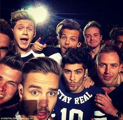 ONE DIRECTION I LOVE YOU SOOO SOOO MUCH!! :* XX