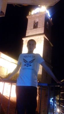 Graduado en Ingeniería Informática por la UCLM. El éxito es el camino, no la meta.