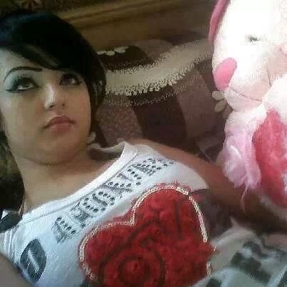‏‏خلووود سمرونة بيش الدلوعه
من دحين جالسه أقولك هذا الحساب مهو حقي
‎@sssoo565 ‏‏‏