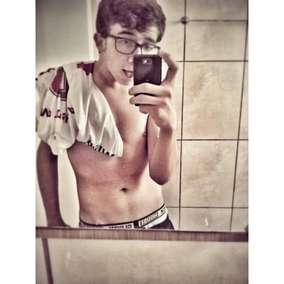 Tudo nessa Vida vale a pena,  c num virar amor...  vira poema...